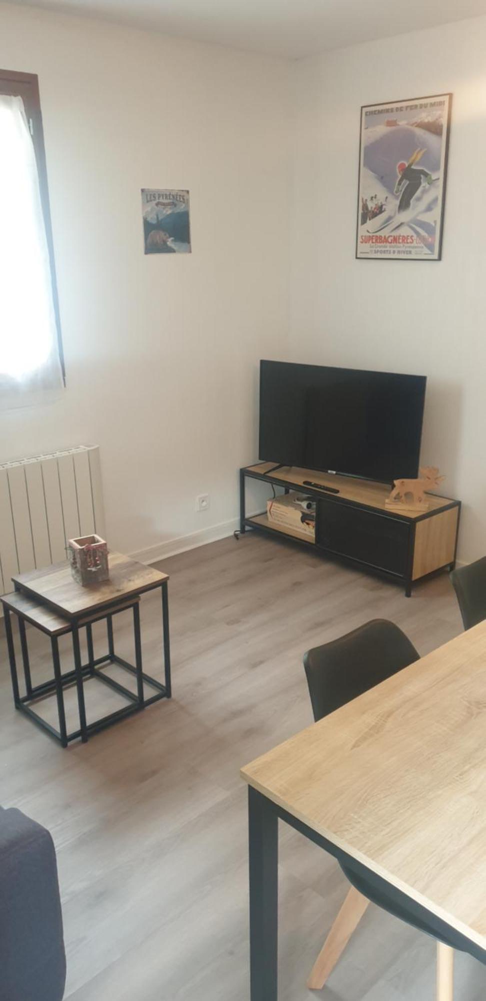 Appartement Au Pied Des Telecabines Res La Soulan Bagnères-de-Luchon Buitenkant foto
